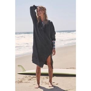 FP Movement Spur of the Moment Solid Hoodie in faded black!